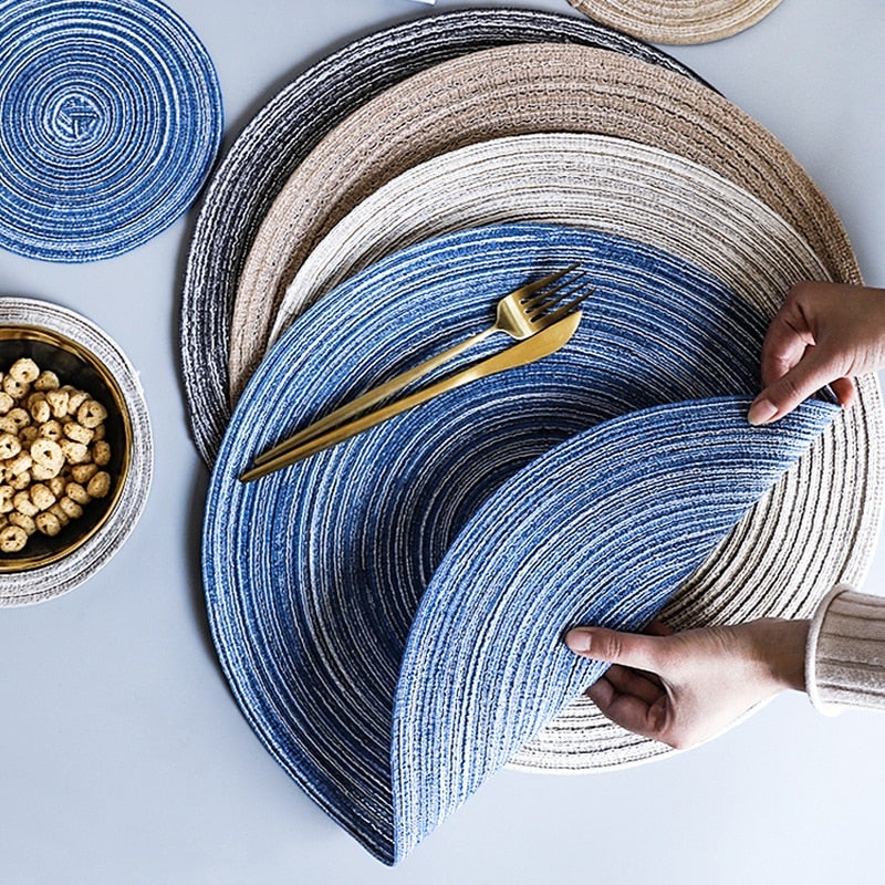 nordic-round-placemats-102258