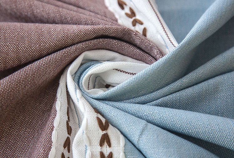 plaid-linen-tablecloth-with-tasselstableclothliving-simply-house-381127